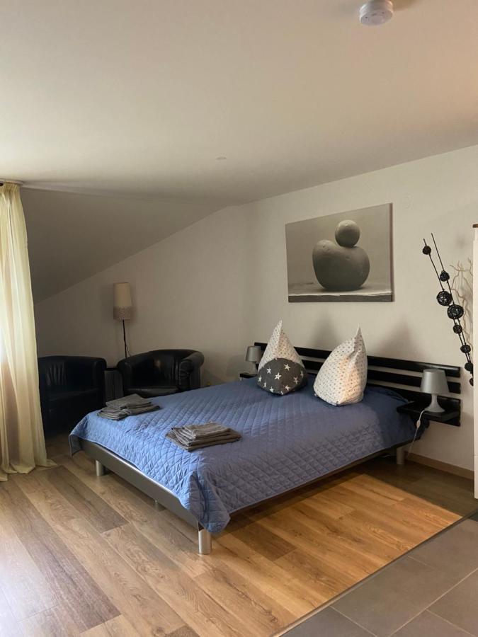 Gemuetliche Ferienwohnung Evieline In Тодтмос Екстериор снимка